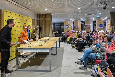 Miejska Biblioteka Publiczna - Sopoteka. Teatr Przy...