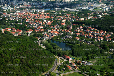 Gdansk Oliwa z lotu ptaka. Poczatek Doliny Radosci...