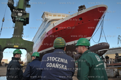 Stocznia Gdansk. Pochylnia B1. Wodowanie promu pasazersko-samochodowego...