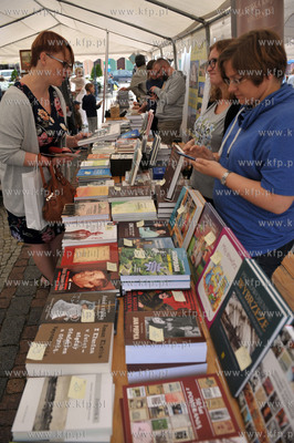 XVI Koscierskie Targi Ksiazki Kaszubskiej i Pomorskiej...