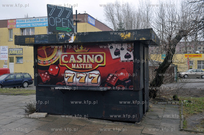Gdańsk Przymorze. Mini kasyno w byłym kiosku z gazetami...