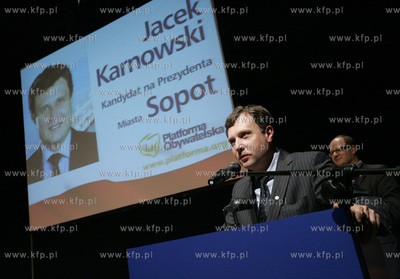 Gdansk. Filharmonia Baltycka. Wybory samorzadowe. Konwencja...