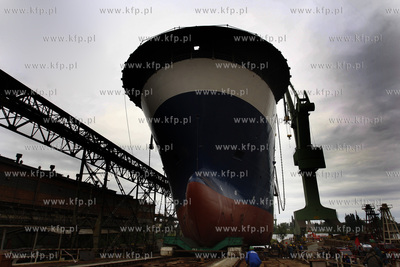 Stocznia Gdansk S.A.. Wodowanie jednostki typu offshore...