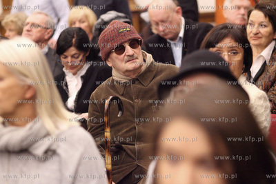 Gdańsk. Dwór Artusa. Promocja ksiazki Danuta Walesa...