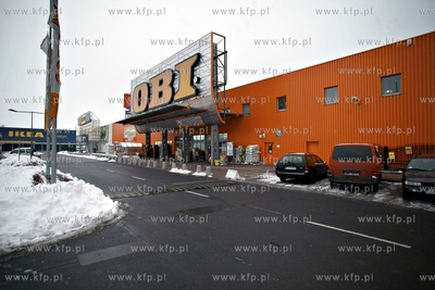 Centrum Handlowe Matarnia. Sklep OBI. 26.01.2012 fot....