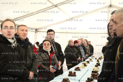 Sopocka Wigilia dla osób samotnych i bezdomnych.
21.12.2012
fot....