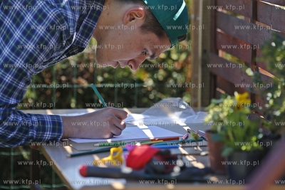 Zespół Szkół Architektury Krajobrazu i Handlowo-Usługowychw...