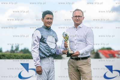 Sopocki Hipodrom. Wyścigi konne. Gonitwa o
Puchar...