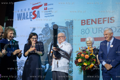Europejskie Centrum Kultury. Benefis Lecha Wałęsa...