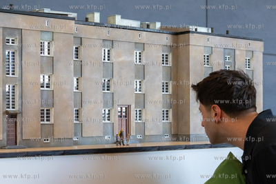 Muzeum Emigracji w Gdyni. Wystawa czasowa "Gdynia,...