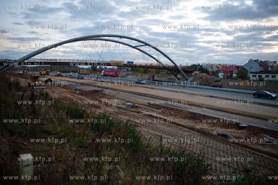 Gdansk. Budowa wezla drogowego Karczemki i trasy WZ....