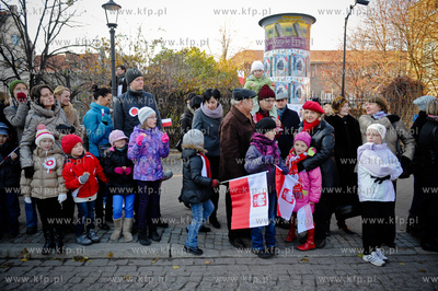 Gdansk. Parada z okazji 93 rocznicy odzyskania przez...