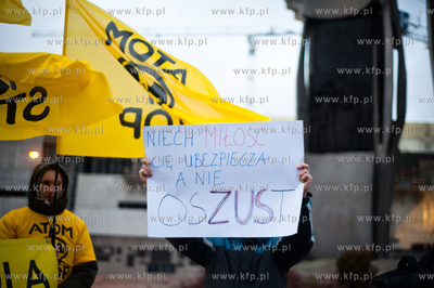 Gdansk. Dzien Gniewu. Manifestacja pod haslem 5 X NIE...