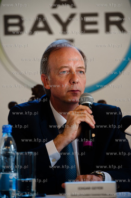 Gdansk. Ratusz Glownego Miasta. Konferencja prezentujaca...