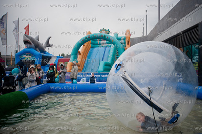 Gdansk. PGE Arena. Obchody 20-lecia Saur Neptun Gdansk....