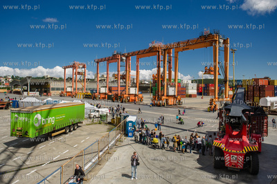 Dzien otwarty Baltyckiego Terminala Kontenerowego w...