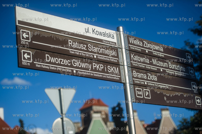 Gdańsk. Tablice systemu informacji miejskiej. 17.07.2017...