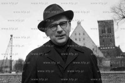 Przewodniczący Rady Państwa Aleksander Zawadzki podczas...
