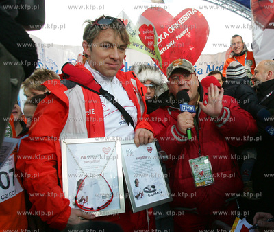 Final XVII WOSP rozpoczal sie w Szczecinie, gdzie na...