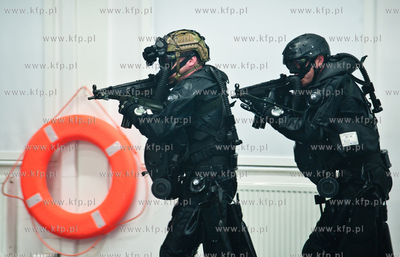 Gdynia. Osrodek Szkolenia Nurkow i Pletwonurkow Wojska...