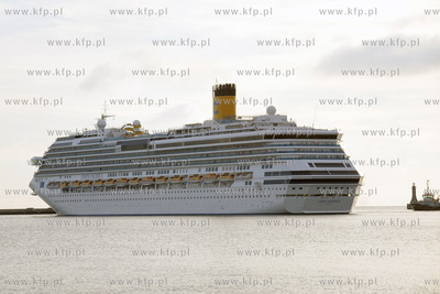 Wycieczkowiec Costa Pacifica zawinal do portu w Gdyni.
30.08.2011
fot....