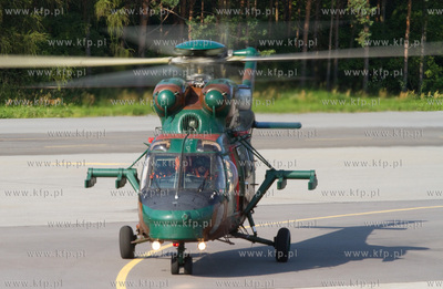 W Gdyni Babich Dolach zalogi smiglowcow W-3 z 25 Brygady...