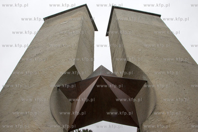 Cmentarz Zolnierzy Radzieckich w Pruszczu Gdanskim....