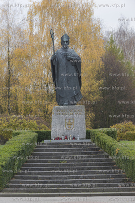 Starogard Gdański,pomnik św. Wojciecha Patrona miasta05.11.2019Fot....