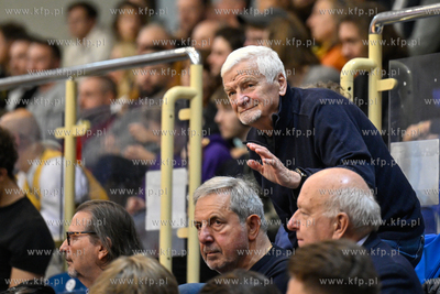 Hala 100 lecia Sopotu. Różowy mecz Energa Trefl Sopot...