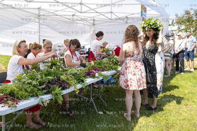 Bulwar Nadmorski. Lato zaczyna się #wGdyni.

Nz. Akcja...