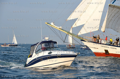 Wielka parada zaglowcow po Zatoce Gdanskiej na zakonczenie...