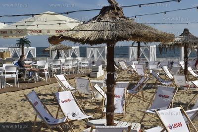 Gdańsk-Brzeźno. Plażowe ogródki gastronomiczne...