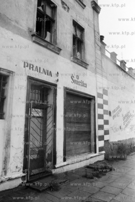 Gdansk-Orunia, dawna pralnia Snieżka na ul. Jedności...