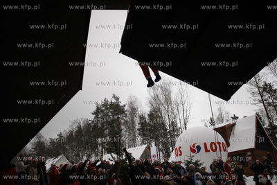 Centrum Edukacji i Promocji Regionu w Szymbarku. VII...