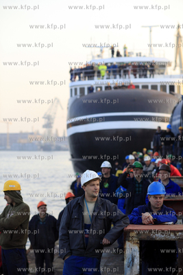 Gdansk. Remontowa Shipbuilding. Uroczyste wodowanie...