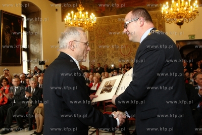 Ratusz Glownego Miasta. Wręczenie Nagrody Naukowej...