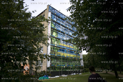 Gdańsk Zaspa. Monumental art. Nz. powstaje mural autorstwa...