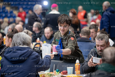 Hala 100-lecia Sopotu. Wielkanocne śniadanie dla potrzebujących....