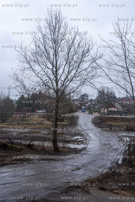 Oficjalne otwarcie wiaduktu w Niestępowie, który...