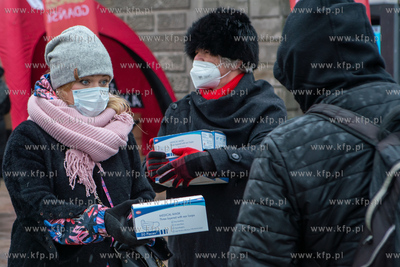 Bezpłatne maseczki dla mieszkańców Gdańska. Nz....