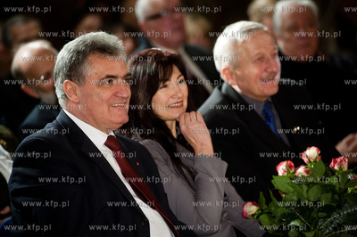 Gdansk. Ratusz Staromiejski. Uroczystosc wreczenia...