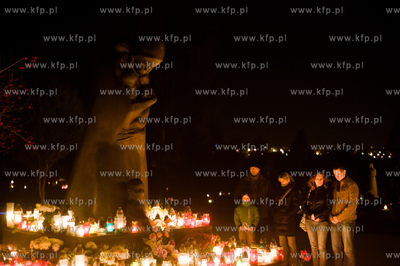 Gdansk. Cmentarz Lostowicki. Swieto Zmarlych. Nz Kwatera...