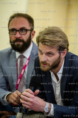 Gdynia. Festiwal Filmow w Gdyni. Spotkanie z tworcami...