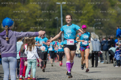 Gdynia. Bulwar Nadmorski. Bieg Kobiet - Zawsze Pier(w)si,...