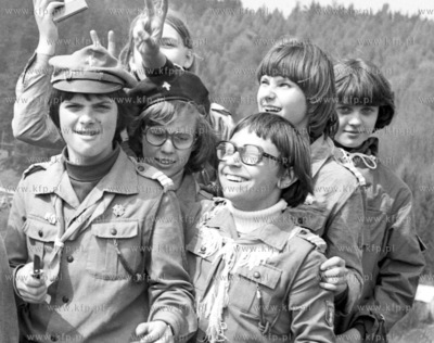 Aneta Kreglicka (pierwsza po prawej ) i Krzysztof Skiba...