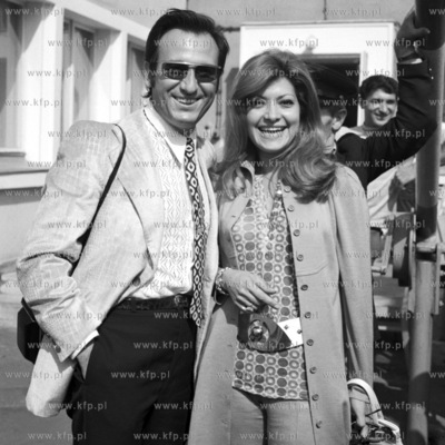 X Miedzynarodowy Festiwal Piosenki w Sopocie. Na zdjeciu...