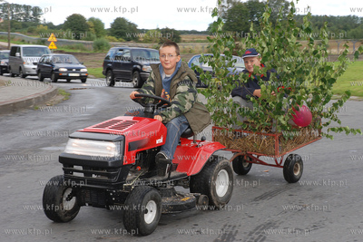 Kosakowo. Dozynki gminne9.09.2007Fot. Andrzej J....
