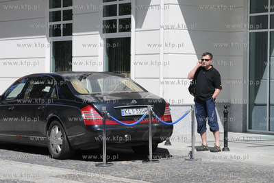 Prezydent Sopotu, Jacek Karnowski podziwia Maybacha...