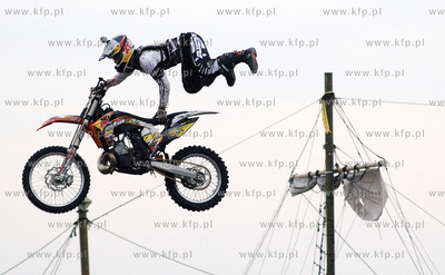 Gdynia, Skwer Kosciuszki. Red Bull X-Fighters Jams....