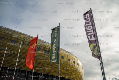 Uroczyste podpisanie umowy sponsorskiej oraz nadania...